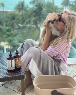 Aviva Drescher Instagram - I was not paid for this!!!!! I am OBSESSED with @pridegroomnyc dog shampoo, conditioner and perfume. It’s incredible and makes @tipsydresch hair incredibly soft and delicious. It also smells beyond amazing. Her hair and scent was so good I am now using the conditioner and perfume on ME. Of all my perfumes THIS IS MY FAVORITE. The scent is warm, woodsy and sweet. Not overdone. I will never go back. It’s beyond. You won’t regret it. 🐶