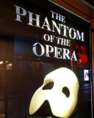 Aviva Drescher Instagram - Photographer Gregory Pace @gnpace  captured my happy gang Friday night at the historic Phantom of the Opera reopening! We were so honored to be part of a special night, and a superb performance that we will forever remember. NYC is back and broadway is back!!!!!!! Thank you @gnpace  @petepress and @phantomopera!!!!