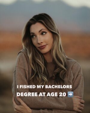 Avori Henderson Instagram - The last one though 😅

What’s something I don’t know about you?!?

📸 @ethanbhill 

#gamergirls #gamerlife #gamingcommunity #girlgamer #gaminglife #gamers #gamer4life #twitchstreamer #instagaming #gamersofinstagram #gamingcontentcreator #gamergirl #egirl