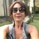 Ayşegül Ünsal Instagram - 🌺iyilik,neşe,sevgi,umut ve sağlıkta bolluk ile şifalanalım hepimiz🙏🏻❤️dünya şifalansın Hızır ve İlyas Ataların birlik enerjisi ile.🙏🏻Hıdrellez Kutlu Olsun.🌱🍃Gönüller Bir Olsun🙏🏻❤️#hıdrellez