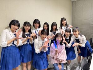Aya Shibata Instagram - ㅤㅤㅤㅤㅤㅤㅤㅤㅤㅤㅤㅤㅤ
ㅤㅤㅤㅤㅤㅤㅤㅤㅤㅤㅤㅤㅤ
昨日のアベプラに出演日ではありませんが
僕青さんのライブが観たくて凸してきました😾❤️‍🔥w
きらっきらしていました、、！

ㅤㅤㅤㅤㅤㅤㅤㅤㅤㅤㅤㅤㅤ
なんとスタッフさんが写真も撮ってくださって
お疲れのところありがとうございました🥰

本当に本当にみなさん可愛かった！
きらめいていました🫶🫶🫶🫶🥹🥹
ㅤㅤㅤㅤㅤㅤㅤㅤㅤㅤㅤㅤㅤ
今日現場向かう時も聴きながら向かってましたぜ😎☁️
アベプラは見逃し配信ありますのでぜひご覧くださいー！
ㅤㅤㅤㅤㅤㅤㅤㅤㅤㅤㅤㅤㅤ
ㅤㅤㅤㅤㅤㅤㅤㅤㅤㅤㅤㅤㅤ
#僕が見たかった青空 #僕青 さん #柴田阿弥 #アベプラ #オタ活
