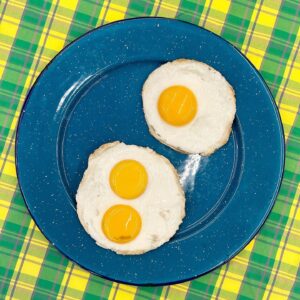 Aya Shibata Instagram - ㅤㅤㅤㅤㅤㅤㅤㅤㅤㅤㅤㅤㅤ
今日のお仕事風景🍳🤍
ㅤㅤㅤㅤㅤㅤㅤㅤㅤㅤㅤㅤㅤアベヒルことABEMAヒルズ！
ㅤㅤㅤㅤㅤㅤㅤㅤㅤㅤㅤㅤㅤ
ㅤㅤㅤㅤㅤㅤㅤㅤㅤㅤㅤㅤㅤ
ゆるスポーツに挑む。
フライングエッグ🐣これが大盛り上がり！
汗をかいて楽しいスポーツでした🥰❤️‍🔥

ㅤㅤㅤㅤㅤㅤㅤㅤㅤㅤㅤㅤㅤ
食品サンプル目玉焼きが可愛かったので
頭の上にも乗せてみる👶🏻🫶
ㅤㅤㅤㅤㅤㅤㅤㅤㅤㅤㅤㅤㅤ
ㅤㅤㅤㅤㅤㅤㅤㅤㅤㅤㅤㅤㅤ
ㅤㅤㅤㅤㅤㅤㅤㅤㅤㅤㅤㅤㅤ
そして試食も！
ㅤㅤㅤㅤㅤㅤㅤㅤㅤㅤㅤㅤㅤ
大谷選手が試合観戦中に食べていたものと
メーカーは違いますが、今日はカボチャの種を試食🎃
カボチャの種とても食べやすい！
ㅤㅤㅤㅤㅤㅤㅤㅤㅤㅤㅤㅤㅤ
ひまわりの種も美味しくてパクパク食べちゃいますが
皮が飲み込めるのでカボチャの種は更に最高🦁
ㅤㅤㅤㅤㅤㅤㅤㅤㅤㅤㅤㅤㅤ
たまたま持っていたSPY×FAMILYの袋に🕵️
結構もらったのにもう食べ切ってしまいそう😳🤍🤍
ㅤㅤㅤㅤㅤㅤㅤㅤㅤㅤㅤㅤㅤ
ㅤㅤㅤㅤㅤㅤㅤㅤㅤㅤㅤㅤㅤ
ダミアンくん可愛いね🥰💕

ㅤㅤㅤㅤㅤㅤㅤㅤㅤㅤㅤㅤㅤ
ㅤㅤㅤㅤㅤㅤㅤㅤㅤㅤㅤㅤㅤ
私の持ち込み夏バテ企画もあり、今日もとても楽しい
ㅤㅤㅤㅤㅤㅤㅤㅤㅤㅤㅤㅤㅤ生放送でした🫶見逃し配信もありますので
ABEMA NEWSチャンネルで番組表を押して、
平日お昼12時、今日の日付でご覧いただけます😊
ㅤㅤㅤㅤㅤㅤㅤㅤㅤㅤㅤㅤㅤ
ㅤㅤㅤㅤㅤㅤㅤㅤㅤㅤㅤㅤㅤ
#ABEMA #アベヒル #ABEMAヒルズ #柴田阿弥 #ゆるスポーツ #世界ゆるスポーツ #フライングエッグ #大谷翔平選手 #カボチャの種 #SPYFAMILY #スパイファミリー #ダミアン #アーニャ #ベッキー