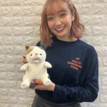 Ayaka Ohashi Instagram - あどりぶグランプリファイナル ご来場、ご視聴頂きありがとうございました✨ 1枚目の猫は楽屋にいてずっと遊んでました🐈 指をハムハムしてくれるので、ハムスターだと思ってました…。 引き続き応援のほど、よろしくお願いします〜(スタッフ)