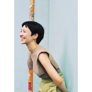 Ayako Yoshitani Instagram - 暑いですね〜

こまめに、
水分補給してくださいね🍜

photo by
@marinko5589