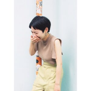 Ayako Yoshitani Instagram - 暑いですね〜

こまめに、
水分補給してくださいね🍜

photo by
@marinko5589