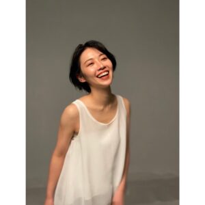 Ayako Yoshitani Instagram - 2月に入りましたね〜！

2月9日からparaviにて
「悪魔はそこに居る」
配信されます！
お楽しみに😈

#悪魔はそこに居る