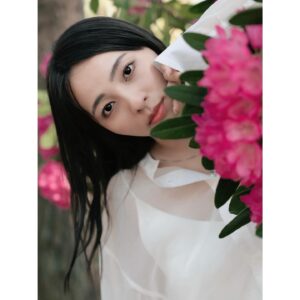 Ayame Misaki Thumbnail - 7.8K Likes - Most Liked Instagram Photos