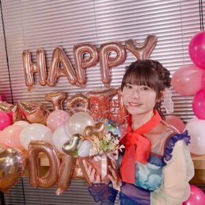 Ayana Taketatsu Instagram - ハッピーバースデー！
お誕生日を迎えました🎂
今年もお祝いしていただきとっても幸せいっぱいです！
ありがとうございます✨