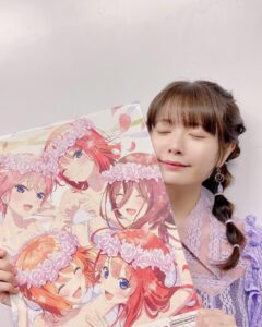 Ayana Taketatsu Instagram - うふふ…☺️ ずっと欲しかった５つ子ちゃん。 いただいてしまいました！ やっぱり可愛い💕 本日もありがとうございました。 おやすみなさい🌙