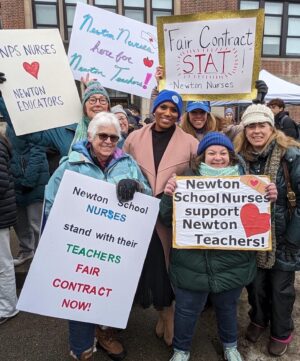 Ayanna Pressley Instagram - To our @newtonteachersassoc—300  of whom call the MA-7th home:

Your work is essential, your livelihoods important, and your lives deeply valued by this Congresswoman.

Proud to be in solidarity as you organize and mobilize for a just contract that values your labor AND your humanity.