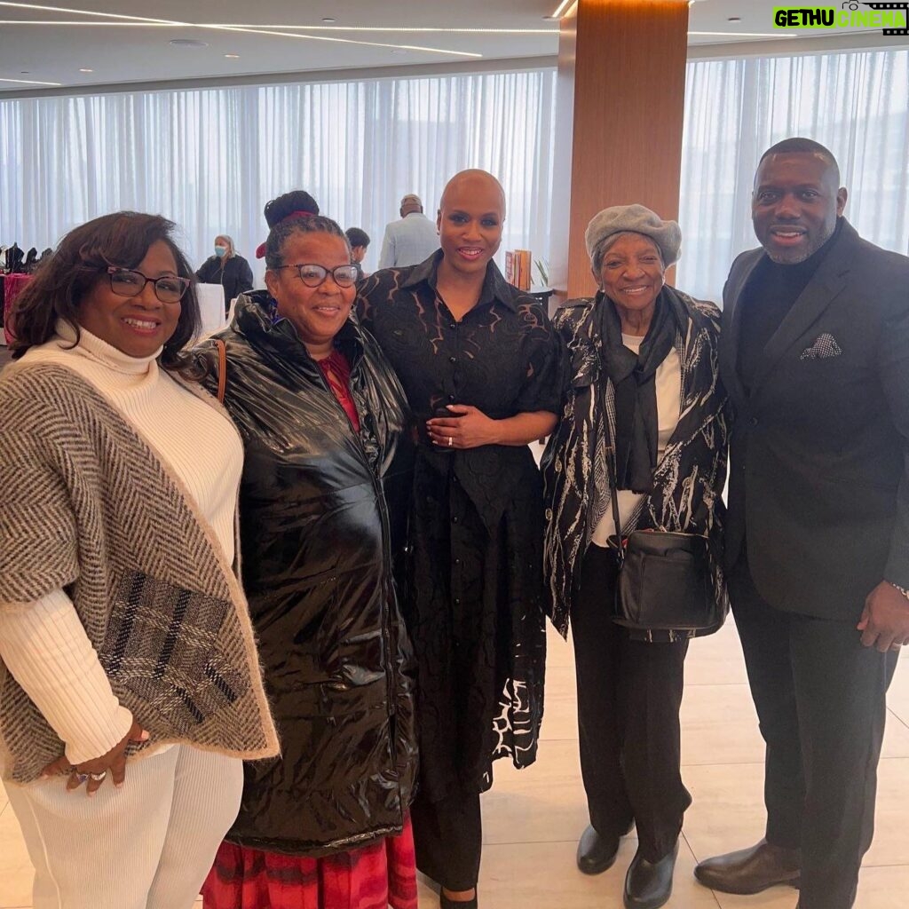 Ayanna Pressley Instagram - I was honored to visit Springfield for the 42nd Annual MLK Memorial Scholarship Breakfast. Thank you for the opportunity to reflect on Dr. King’s life & legacy, and congratulations to our scholars! You are truly your ancestors’ wildest dreams and the future is yours to shape.