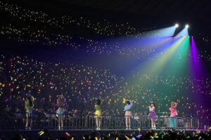 Ayano Kawamura Instagram - 2024.6.19 横浜アリーナ

ANGERME CONCERT 2024 SECRET SECRET 佐々木莉佳子 FINAL
「愛情の世界へ、君もおいでよ」

#ANGERMEと愛情の世界🌻
ありがとうございました！！！！！！！

#ANGERME#アンジュルム#川村文乃
