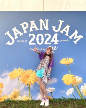 Ayano Kawamura Instagram - 今日のかむ🎀

JAPAN JAMのグッズのヘアピンつけた✌️

#ANGERME#アンジュルム#川村文乃#JJ2024