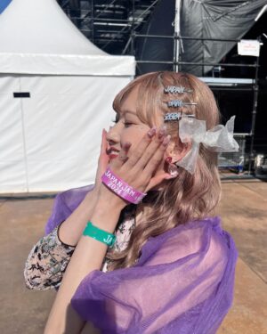 Ayano Kawamura Instagram - 今日のかむ🎀

JAPAN JAMのグッズのヘアピンつけた✌️

#ANGERME#アンジュルム#川村文乃#JJ2024