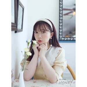 Ayasa Ito Instagram - #伊藤彩沙2nd写真集 明日発売です！
ファンの方から特に人気なのはこちらの黄色ワンピでした✨
#あやさハニー