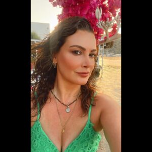 Ayçin İnci Instagram - 1, 2, 3, 4? Ben bu sıralamayı sevdim ama? 💚🌺🌞🌊