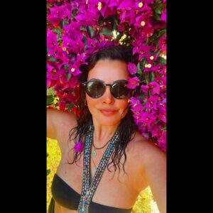 Ayçin İnci Instagram - 🌺🌞🩵