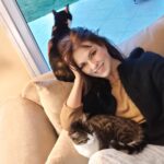 Aydan Şener Instagram - Huzurlu bir akşam dilerim..😻❣😺💞