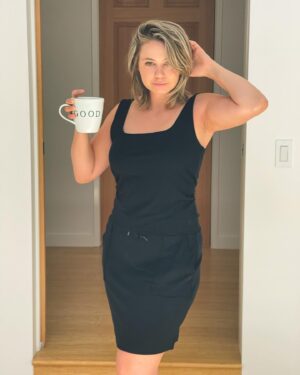 Ayla Kell Instagram - Day off uniform @cozyearth 

So excited that our #tinyhome is almost done! 
This is the first of many more cups of coffee in this new house!

Get sustainably cozy with me and use code CE-AYLAK to save on your next order. Links in my bio.