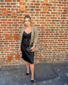 Actress Ayla Kell HD Instagram Photos and Wallpapers January 2022