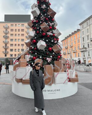 Aylin Engör Instagram - Yılın en sevdiğim zamanları 🎄❣️