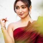Ayoshi Talukdar Instagram - ♥️✨💫 #instagood #instagram #love #red