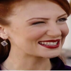 Ayşe Şule Bilgiç Instagram - 20 yaş şeysine benden bir göz kırpması.🎈