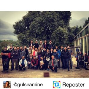 Ayşegül Günay Instagram - Repost from @gulseamine by #Reposter @307apps
Bugun günlerden ASLA VAZGEÇMEM😍 herkese hayırlı uğurlu olsun Allah utandırmasın emeği geçen herkese teşekkürler ❤️👏 inşallah beğenirsiniz iyi seyirler 😘 #aslavazgecmem #gold #showtv @tsayisman @safakpekdemir @aysegulgunaayy @tugaymercan @hakandinckol @tugce_kumral @hulyagulshen @yoncacevher @yagizkandikmen @yesinumit