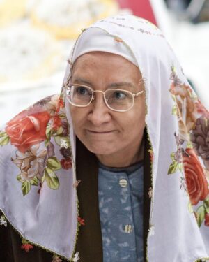 Ayşegül Günay Instagram - Teeeebeeeeeteeeeee Sümela nın şifresi 3: cünyor temel, şehriye nine, bu benmiyim yaaa😂
