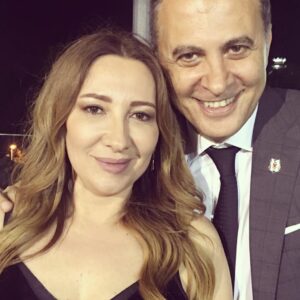 Ayşegül Günay Instagram - Kartal yuvasın da iftar yemeği ve Başkan Fikret Orman, BEŞİKTAAAŞŞŞKKK🏁🏁