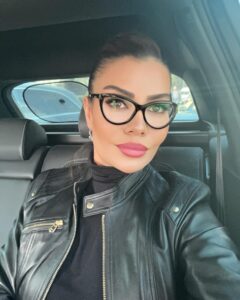 Actress Ayşen Gürler HD Instagram Photos and Wallpapers March 2024