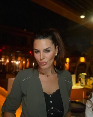 Aysu Baçeoğlu Instagram - My life my rules😉Ama yinede bir anneme sorayımm😛