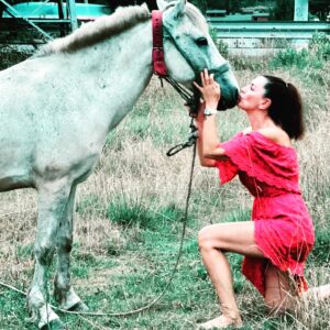 Aysu Baçeoğlu Instagram - love 💞I kneel before you with pleasure.......