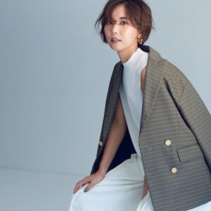 Ayumi Hirodo Instagram - 【CLASSY. 10月号】発売中🍹
ぜひご覧ください✨
フリーになったきっかけや決断など、お話しました！
.
.
雑誌の取材で、タイガースという文字が出てこなかったのは初めてかもしれない…🤭

#september 🍁🌛