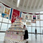 Ayumi Ishida Instagram - 花とゆめ 創刊50周年🤍 おめでとうございます！ 先日行ってきた、花とゆめ展 数々の原画展示がある中で、 私は特にフルーツバスケットの前で足を止め、 他のお客さまも、 その作品が特にお好きなんだろうな... ってすぐに分かるくらいに、 それぞれに足を止めてて、 いろんな好きがあっていいなぁ😌🫶🏻 とすごくすごく思った空間でした #花とゆめ #花とゆめ展 #フルーツバスケット #モーニング娘24 #morningmusume24 #石田亜佑美 #原画をきっかけに気になった作品が多々... #ぼくの地球を守って #読みはじめました #学園アリス #先にアニメで一気見したけれど漫画の方がもっともっと続くやつですね...？