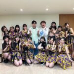 Ayumi Ishida Instagram - 🍀 2024.5.27 日本武道館 卒業発表もしたからーって、 10期3人とも見守りに来てくれた🐣🐣🐣🐣 先輩方からも同期からも、 楽しかった！！って、 たくさん言っていただけました💛🩷❤️‪🧡‬‪💛 飯田圭織さんも声をかけてくださり、 市井紗耶香さんも卒業に触れてくださいました🪽 小湊美和さんとは、 またお話させていただく約束をした！ 友達の友達は友達！って感覚で、 勝手に近い存在だと思っている柏木ひなたさん 応援のお言葉ありがとうございます..✨ 久しぶりにお会いできた美山加恋さーん！ お隣行きたかったから行った🫶🏻 このタイミングで見ていただけて嬉しい.. マユリカさん、 Wake-up Call～目覚めるとき～ 今回も歌ったけど、 どうでしたか！他にも好きな曲ありましたか！ とか聞きたかったです(？)笑 ぼる塾の田辺さん、はるかさん、 まりあがまぁねーって言ったとき私も大沸きでした🫶🏻 函館..行かれてましたね..！ってお伝えした..🫶🏻 初めてライブに来ていただけた岡本夏美さん！ お褒めの言葉を、感想を、投稿してくださってて、 すごくすごく嬉しい..🩵 まりあからたくさんかわいいお話伺ってます、 水田さん🤍しゅうこさん なんだか私もお会いできて感激.. 友達の友達は友達の感覚がここでも生まれる、 でか美ちゃんさん！そして、サツマカワRPGさん お2人揃ってるとこ見られた〜🫶🏻かわいい〜🫶🏻 #日本武道館 #モーニング娘24 #morningmusume24 #石田亜佑美