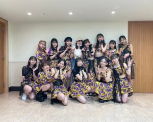 Ayumi Ishida Instagram - 🍀
 
 
2024.5.27  日本武道館
 
 
卒業発表もしたからーって、
10期3人とも見守りに来てくれた🐣🐣🐣🐣
 
先輩方からも同期からも、
楽しかった！！って、
たくさん言っていただけました💛🩷❤️‪🧡‬‪💛

飯田圭織さんも声をかけてくださり、
市井紗耶香さんも卒業に触れてくださいました🪽
 
小湊美和さんとは、
またお話させていただく約束をした！

友達の友達は友達！って感覚で、
勝手に近い存在だと思っている柏木ひなたさん
応援のお言葉ありがとうございます..✨
 
久しぶりにお会いできた美山加恋さーん！
お隣行きたかったから行った🫶🏻
このタイミングで見ていただけて嬉しい..
 
マユリカさん、
Wake-up Call～目覚めるとき～ 今回も歌ったけど、
どうでしたか！他にも好きな曲ありましたか！
とか聞きたかったです(？)笑
 
ぼる塾の田辺さん、はるかさん、
まりあがまぁねーって言ったとき私も大沸きでした🫶🏻
函館..行かれてましたね..！ってお伝えした..🫶🏻

初めてライブに来ていただけた岡本夏美さん！
お褒めの言葉を、感想を、投稿してくださってて、
すごくすごく嬉しい..🩵
 
まりあからたくさんかわいいお話伺ってます、
水田さん🤍しゅうこさん
なんだか私もお会いできて感激..
 
友達の友達は友達の感覚がここでも生まれる、
でか美ちゃんさん！そして、サツマカワRPGさん
お2人揃ってるとこ見られた〜🫶🏻かわいい〜🫶🏻
 
 
 
#日本武道館
#モーニング娘24
#morningmusume24
#石田亜佑美