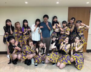 Ayumi Ishida Instagram - 🍀
 
 
2024.5.27  日本武道館
 
 
卒業発表もしたからーって、
10期3人とも見守りに来てくれた🐣🐣🐣🐣
 
先輩方からも同期からも、
楽しかった！！って、
たくさん言っていただけました💛🩷❤️‪🧡‬‪💛

飯田圭織さんも声をかけてくださり、
市井紗耶香さんも卒業に触れてくださいました🪽
 
小湊美和さんとは、
またお話させていただく約束をした！

友達の友達は友達！って感覚で、
勝手に近い存在だと思っている柏木ひなたさん
応援のお言葉ありがとうございます..✨
 
久しぶりにお会いできた美山加恋さーん！
お隣行きたかったから行った🫶🏻
このタイミングで見ていただけて嬉しい..
 
マユリカさん、
Wake-up Call～目覚めるとき～ 今回も歌ったけど、
どうでしたか！他にも好きな曲ありましたか！
とか聞きたかったです(？)笑
 
ぼる塾の田辺さん、はるかさん、
まりあがまぁねーって言ったとき私も大沸きでした🫶🏻
函館..行かれてましたね..！ってお伝えした..🫶🏻

初めてライブに来ていただけた岡本夏美さん！
お褒めの言葉を、感想を、投稿してくださってて、
すごくすごく嬉しい..🩵
 
まりあからたくさんかわいいお話伺ってます、
水田さん🤍しゅうこさん
なんだか私もお会いできて感激..
 
友達の友達は友達の感覚がここでも生まれる、
でか美ちゃんさん！そして、サツマカワRPGさん
お2人揃ってるとこ見られた〜🫶🏻かわいい〜🫶🏻
 
 
 
#日本武道館
#モーニング娘24
#morningmusume24
#石田亜佑美