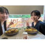 Ayumi Ishida Instagram - Curry Dice さん @miyo_hirai.official 一緒に食べた☺️💜 @currydice 🐃牛スジ インゲン じゃがいもカレー 🐓ダールチキンキーマカレー みよちゃんもカレー好きでいてくれて、 誘うと一緒にカレー食べてくれますありがとう🤍 #平井美葉 #スパイスカレー #currydice #モーニング娘24 #morningmusume24 #石田亜佑美 #石田の食レポ #とてもいい時間だったぁ
