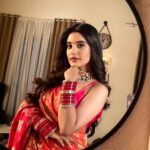 Ayushi Khurana Instagram - Don’t let the colors fade🍁