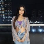 Ayushi Khurana Instagram - Much needed Knits from @hersheinbox💜💛🩵 #hersheinbox #shopnow #buynow #styleityourway #trending #knitwear #outfitoftheday #vacationfits #instagood #instadaily #instafashion #instamood #instagram