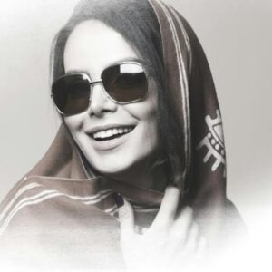 Azade Mehdizade Instagram - بهار دلتون سبز🍀
 دوستتون دارم ❣