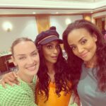 Azie Tesfai Instagram - Adore these ladies 💞 #starfuryconvention
