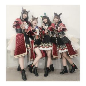 Azumi Waki Instagram - 【ウマ娘5th東京公演】
*
*
藤原夏海さん(かわいいのに歌声かっこよすぎる…)

秋奈さん(めちゃめちゃ可愛くてコッソリ顔見まくってます)

咲々木瞳さん(たたずまいも何もかも綺麗)

山根綺さん(本当にすごいとずっと思ってるプロです)

真野美月さん(懐っこくてかわいい頑張り屋さんっ)

中村カンナさん(元気で明るくて引っ張ってくれる)

今泉りおなさん(かわいいぃぃぎゅってしたくなる)

井上ほの花さん(周りをほわわんとしてくれるオーラすごい)

藤本侑里さん(普段とステージとのギャップすごい)
