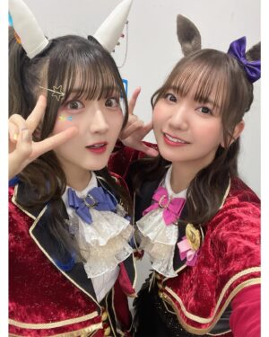 Azumi Waki Instagram - 【ウマ娘5th東京公演】
*
*
藤原夏海さん(かわいいのに歌声かっこよすぎる…)

秋奈さん(めちゃめちゃ可愛くてコッソリ顔見まくってます)

咲々木瞳さん(たたずまいも何もかも綺麗)

山根綺さん(本当にすごいとずっと思ってるプロです)

真野美月さん(懐っこくてかわいい頑張り屋さんっ)

中村カンナさん(元気で明るくて引っ張ってくれる)

今泉りおなさん(かわいいぃぃぎゅってしたくなる)

井上ほの花さん(周りをほわわんとしてくれるオーラすごい)

藤本侑里さん(普段とステージとのギャップすごい)