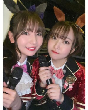 Azumi Waki Instagram - 【ウマ娘5th東京公演】
*
*
藤原夏海さん(かわいいのに歌声かっこよすぎる…)

秋奈さん(めちゃめちゃ可愛くてコッソリ顔見まくってます)

咲々木瞳さん(たたずまいも何もかも綺麗)

山根綺さん(本当にすごいとずっと思ってるプロです)

真野美月さん(懐っこくてかわいい頑張り屋さんっ)

中村カンナさん(元気で明るくて引っ張ってくれる)

今泉りおなさん(かわいいぃぃぎゅってしたくなる)

井上ほの花さん(周りをほわわんとしてくれるオーラすごい)

藤本侑里さん(普段とステージとのギャップすごい)