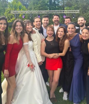 Başak Daşman Instagram - Can’ iko düğün dumpı 💃🏻🥂❤️

@cnsph ❤️ @elifseydiogluu