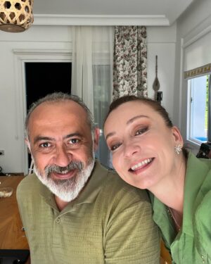 Başak Daşman Instagram - selfie day 😎🥂

#set #annemhakkında #kıbrıs #selfie