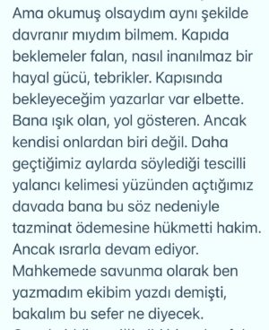 Başak Sayan Instagram - Bir kadının hemcinsini eril bir dille kadın bedeni üzerinden karalama çabasına cevaben: Bu fotoğraf yanılmıyorsam 2001 senesinde çekildi.
Mesleğin başındayken.
Yaşım 23. 
Şamdan dergisine.
O zamanlar neredeyse tüm tanınmış oyuncular,
şarkıcılar herkes o dergiye röportaj veriyor.
Haliyle ben de.
O kadar iyi oldu mu bilmem ama ben o zaman da çok sevmiştim,
şimdi de.
Tek fark o zamanki Başak’ın endişelerine ve korkularına şefkatle bakabiliyorum. Dün avukatım Zekeriya Bey bana Azra Kohen’in bu fotoğrafım ile paylaştığı ve beni küçük düşürmeyi amaçladığı görselleri yollayınca şaşırdım. 
“Seviyesiz” bir fotoğraf paylaştığı için özür dilemiş. Fotoğrafın seviyesini beğenmediğim tek yanı saçlarım. Keşke hiç kestirmeseydim, çok daha estetik dururdu :) Ne oldu da saldırıya geçti acaba durduk yerde dedim. Önce yazdığı ve neredeyse hepsi yalan olan sözleri nedeniyle öfkelendim. 
Ama bir kaç saniye sürdü bu. 

Bir kadın olarak kadın haklarından dem vurup kendi hemcinsine eril bir dille, ahlak bekçiliği yaparak bu şekilde saldırmasından dolayı içine düştüğü derin çaresizliği anladım ve onun adına üzüldüm. O kadar çaresiz ki bunu yaparak hemen hemen bütün kadınları ( oyuncu veya değil ) kendi çıkarları için küçük düşürmeye çalışma gafletinde bulunmuş. Oluşturmaya çalıştığı kanaat önderi maskesini kendi kendine düşürmüş oldu. Bu şekilde gündeme gelme çabaları da ayrıca üzücü tabi. 
İntihal davasında bir üst mahkemenin vereceği kararı henüz bilmiyoruz. Belki yeniden görülsün diyecek, belki onanacak. Üstelik sonrasında bir de yargıtay süreci var. Yani mahkeme devam ediyor. Tanışma hikayemiz de inanılmaz bir kurgu. Aynı yayınevinde aynı anda tesadüfen bulunduğumuz bir anda yayıncımız tarafından tanıştırıldık. Elbette tebrik ettim,çünkü o bir yazar. Kitabı henüz okumamıştım ama almıştım. Yanımda değildi ne yazık ki, çünkü orada karşılaşacağımızı bilmiyordum. Yanımda olsaydı imzalatırdım da. Adettendir çünkü. Ama okumuş olsaydım aynı şekilde davranır mıydım bilmem. Kapıda beklemeler falan, nasıl inanılmaz bir hayal gücü, tebrikler. Kapısında bekleyeceğim yazarlar var elbette. Bana ışık olan, yol gösteren. Ancak kendisi onlardan biri değil. DEVAMI YORUMLARDA👇🏻