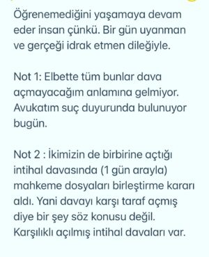 Başak Sayan Instagram - Bir kadının hemcinsini eril bir dille kadın bedeni üzerinden karalama çabasına cevaben: Bu fotoğraf yanılmıyorsam 2001 senesinde çekildi.
Mesleğin başındayken.
Yaşım 23. 
Şamdan dergisine.
O zamanlar neredeyse tüm tanınmış oyuncular,
şarkıcılar herkes o dergiye röportaj veriyor.
Haliyle ben de.
O kadar iyi oldu mu bilmem ama ben o zaman da çok sevmiştim,
şimdi de.
Tek fark o zamanki Başak’ın endişelerine ve korkularına şefkatle bakabiliyorum. Dün avukatım Zekeriya Bey bana Azra Kohen’in bu fotoğrafım ile paylaştığı ve beni küçük düşürmeyi amaçladığı görselleri yollayınca şaşırdım. 
“Seviyesiz” bir fotoğraf paylaştığı için özür dilemiş. Fotoğrafın seviyesini beğenmediğim tek yanı saçlarım. Keşke hiç kestirmeseydim, çok daha estetik dururdu :) Ne oldu da saldırıya geçti acaba durduk yerde dedim. Önce yazdığı ve neredeyse hepsi yalan olan sözleri nedeniyle öfkelendim. 
Ama bir kaç saniye sürdü bu. 

Bir kadın olarak kadın haklarından dem vurup kendi hemcinsine eril bir dille, ahlak bekçiliği yaparak bu şekilde saldırmasından dolayı içine düştüğü derin çaresizliği anladım ve onun adına üzüldüm. O kadar çaresiz ki bunu yaparak hemen hemen bütün kadınları ( oyuncu veya değil ) kendi çıkarları için küçük düşürmeye çalışma gafletinde bulunmuş. Oluşturmaya çalıştığı kanaat önderi maskesini kendi kendine düşürmüş oldu. Bu şekilde gündeme gelme çabaları da ayrıca üzücü tabi. 
İntihal davasında bir üst mahkemenin vereceği kararı henüz bilmiyoruz. Belki yeniden görülsün diyecek, belki onanacak. Üstelik sonrasında bir de yargıtay süreci var. Yani mahkeme devam ediyor. Tanışma hikayemiz de inanılmaz bir kurgu. Aynı yayınevinde aynı anda tesadüfen bulunduğumuz bir anda yayıncımız tarafından tanıştırıldık. Elbette tebrik ettim,çünkü o bir yazar. Kitabı henüz okumamıştım ama almıştım. Yanımda değildi ne yazık ki, çünkü orada karşılaşacağımızı bilmiyordum. Yanımda olsaydı imzalatırdım da. Adettendir çünkü. Ama okumuş olsaydım aynı şekilde davranır mıydım bilmem. Kapıda beklemeler falan, nasıl inanılmaz bir hayal gücü, tebrikler. Kapısında bekleyeceğim yazarlar var elbette. Bana ışık olan, yol gösteren. Ancak kendisi onlardan biri değil. DEVAMI YORUMLARDA👇🏻